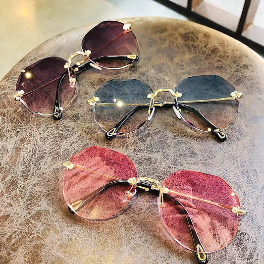 Classicove™ PetalCharm Oversized Rimless Sunglasses