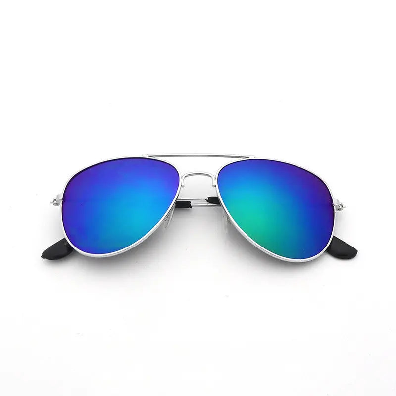 Classicove™ ShadowWing Aviator Sunglasses Desi Hands