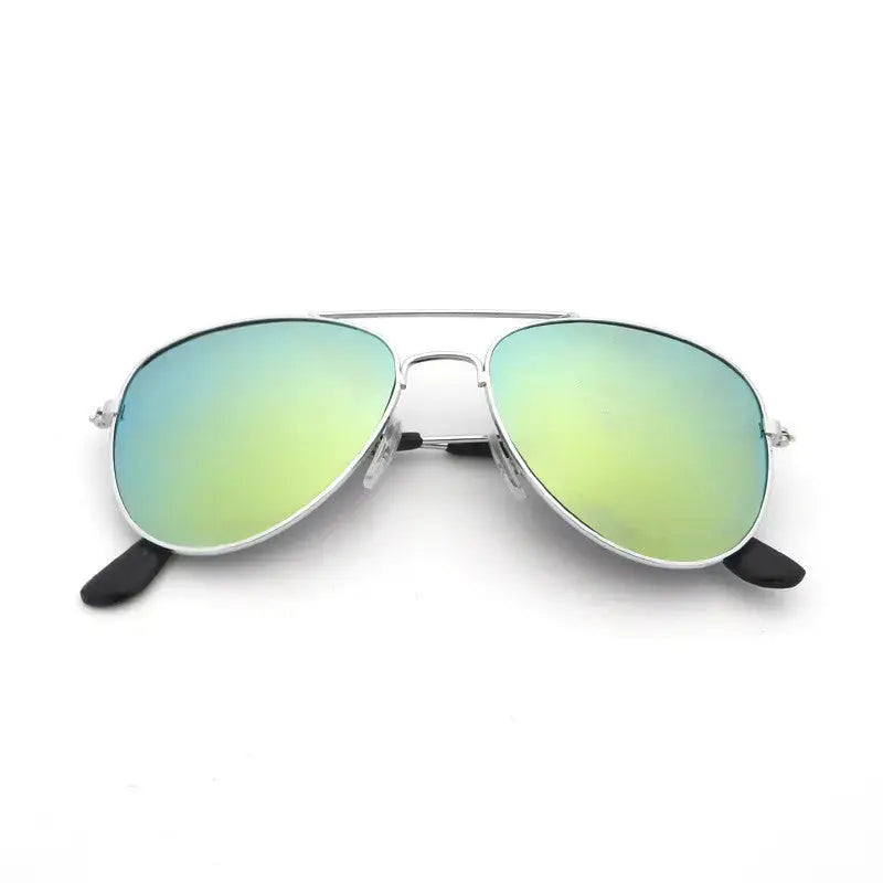 Classicove™ ShadowWing Aviator Sunglasses Desi Hands