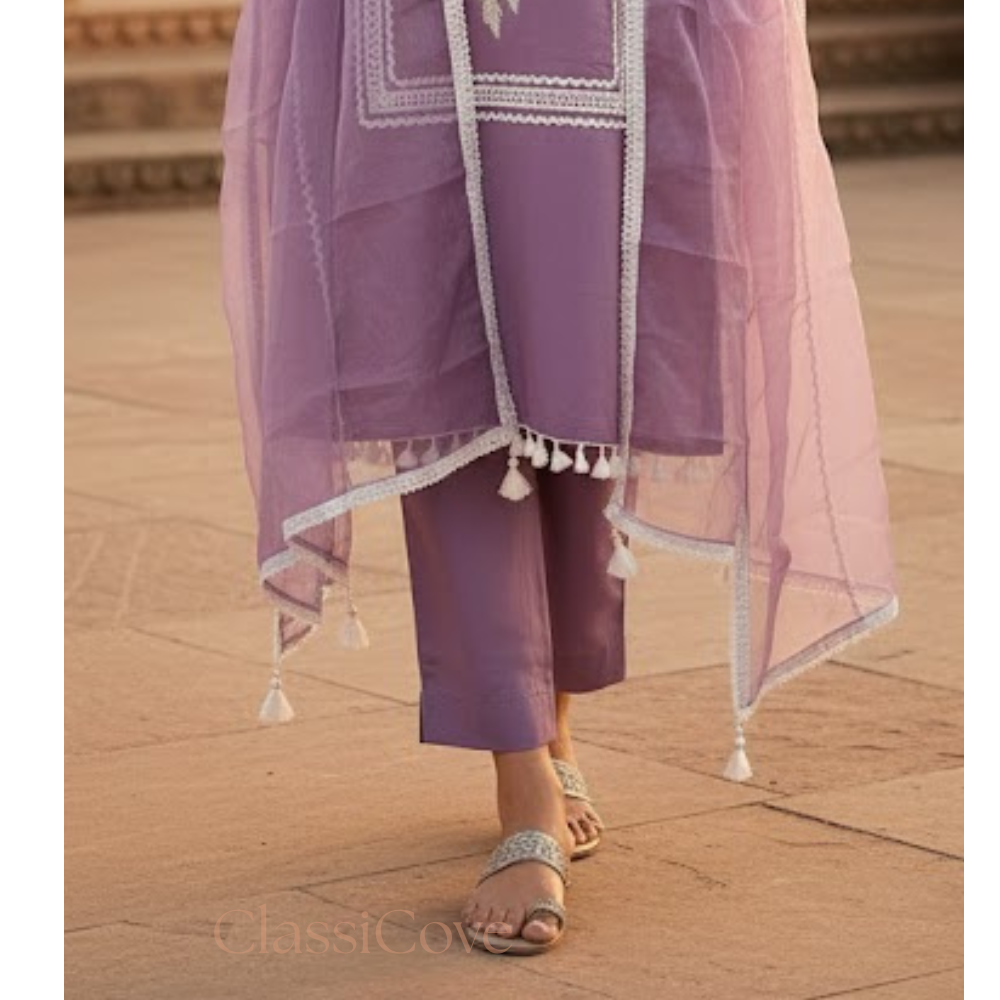 Lavender Roman Silk Suit with Organza Dupatta , Lace Work Done , Pakistani Suit Desi Hands